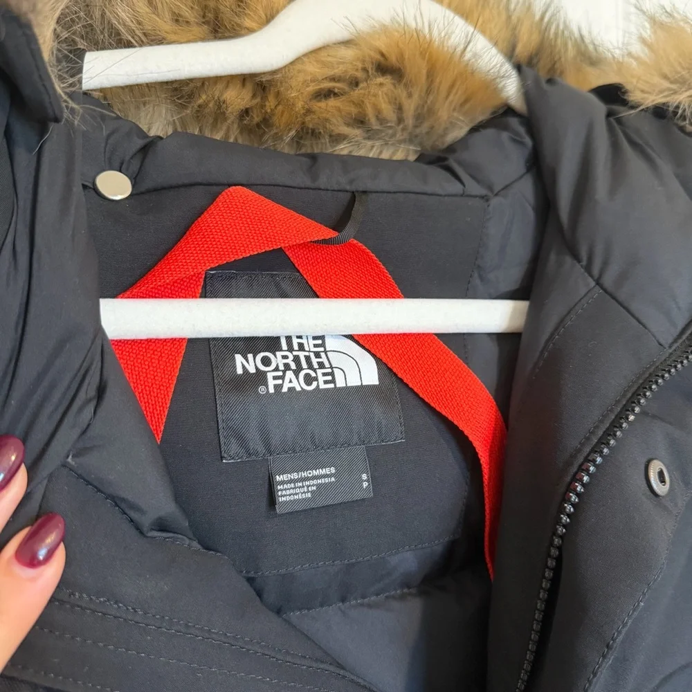 The North Face Outerborough Jacket Mens Waterproof Hooded Down Winter Parka